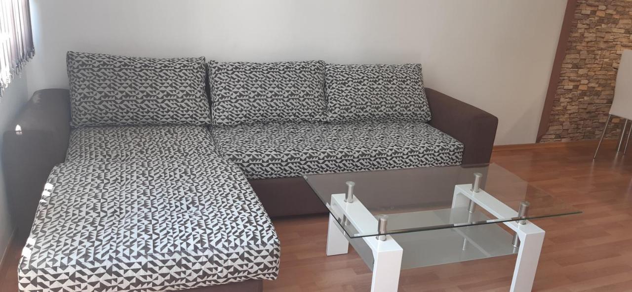 Nana'S Apartment Varna Bagian luar foto